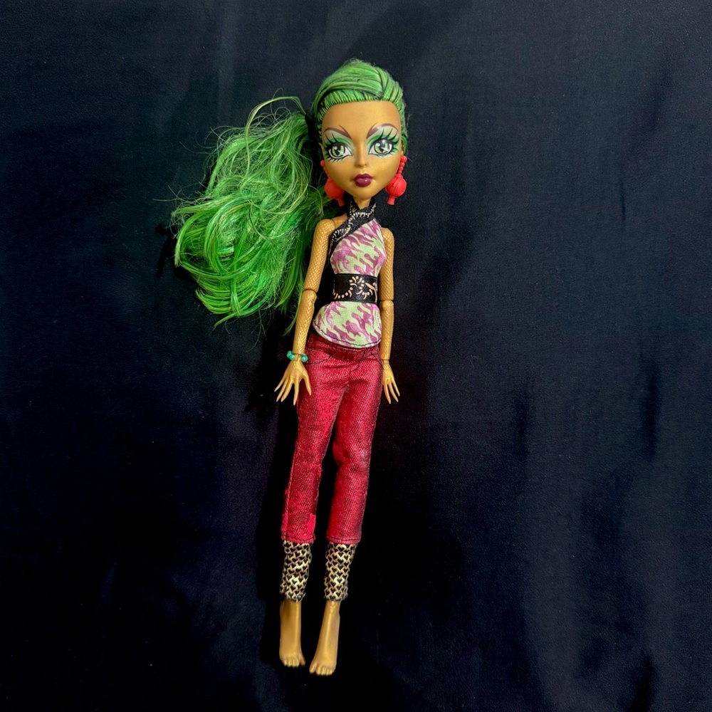 Monster High Jinafire Long Doll
